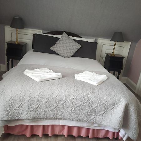 Glasgow City Charlotte Service Aparments ภายนอก รูปภาพ